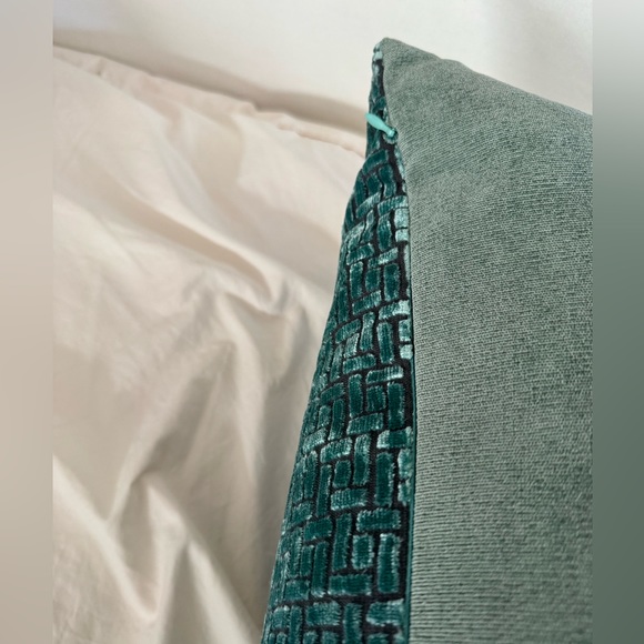 Pillow 2 of 2 Jenga laguna D.V. Kap decorative pillows - Picture 4 of 10